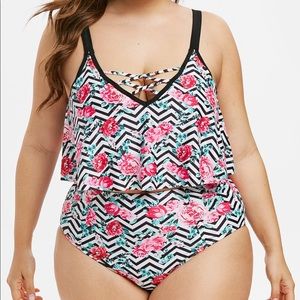Plus Size Ruffle Zigzag Floral Print Tankini
